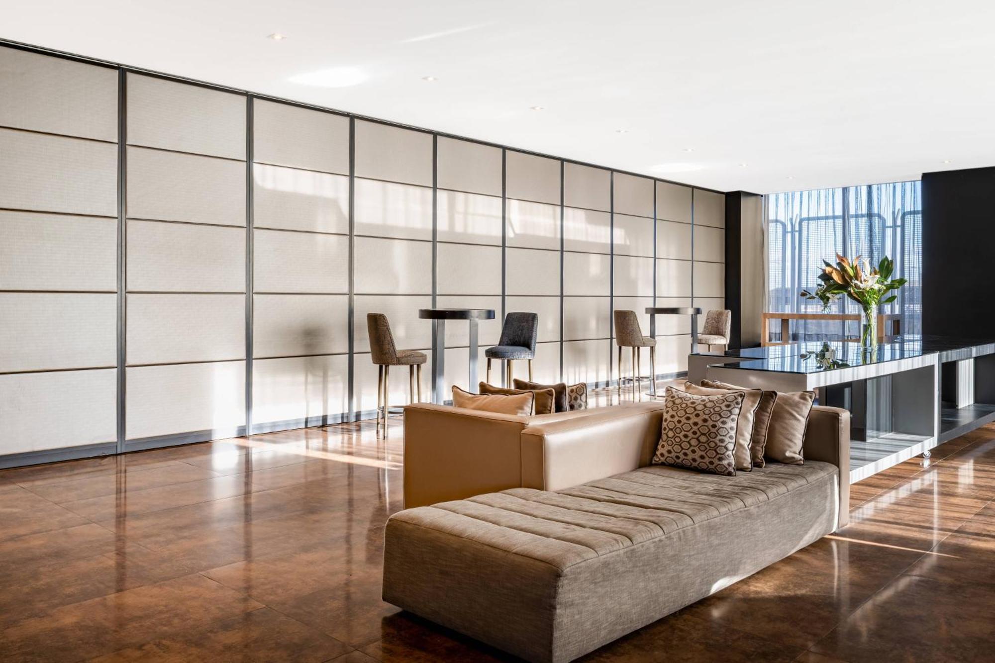 Ac Hotel Madrid Feria By Marriott Exterior foto